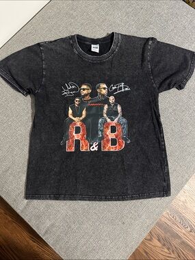Black R&B Graphic Short Sleeve Tee with Signature Print
